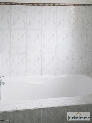 Bollène (84500) A LOUER BOLLENE CENTRE VILLE T3 52 m 2