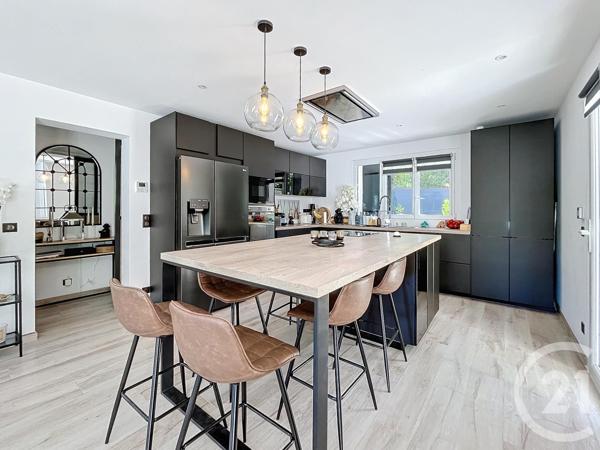 Maison à vendre  5 pièces - 170 m2 MOUANS SARTOUX - 06