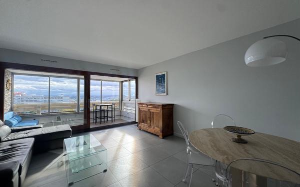 Appartement à louer    4 pièces • 80,09 m2 Caluire-et-Cuire