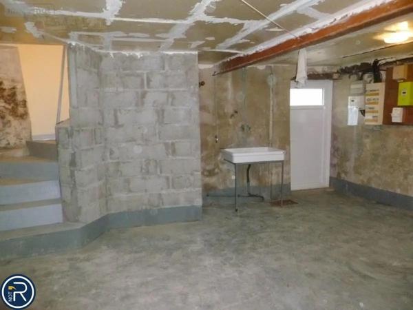 Location - Maison Montsûrs 53150 3 pièces 101 m 2 199 m 2