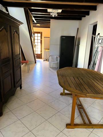 PLAISANCE(32), MAISON DE CARACTERE avec jardin clos, garage, atelier + T2 en duplex au calme , commerces à pied !