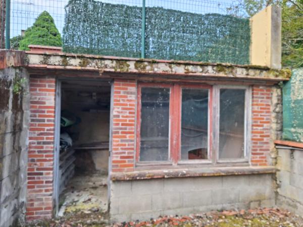 PLAISANCE(32), MAISON DE CARACTERE avec jardin clos, garage, atelier + T2 en duplex au calme , commerces à pied !