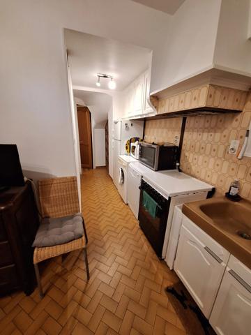 PLAISANCE(32), MAISON DE CARACTERE avec jardin clos, garage, atelier + T2 en duplex au calme , commerces à pied !