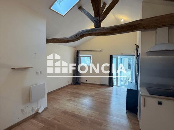 Location Maison 2 pièces 49.81 m² - 24 RUE DE LA FONTAINE Ronsenac 16320