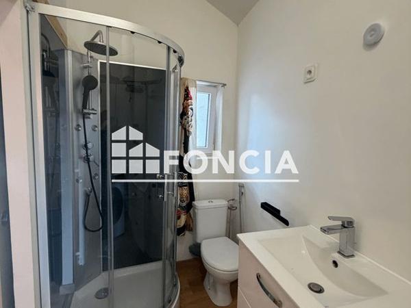 Location Maison 2 pièces 49.81 m² - 24 RUE DE LA FONTAINE Ronsenac 16320