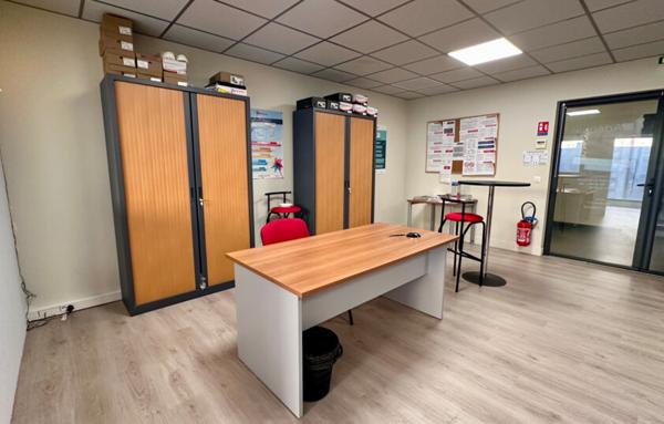 Local Professionnel de 55 m²