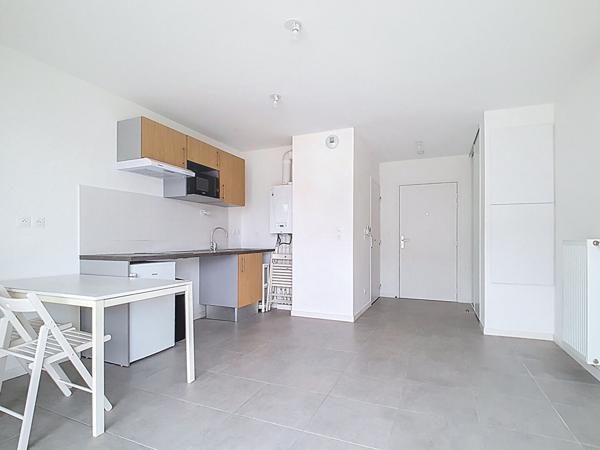 Appartement T2 de 42 m² avec parking couvert dans une résidence avec ascenseur au centre de Bons-en-chablais