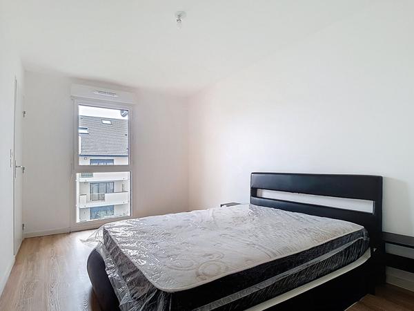 Appartement T2 de 42 m² avec parking couvert dans une résidence avec ascenseur au centre de Bons-en-chablais