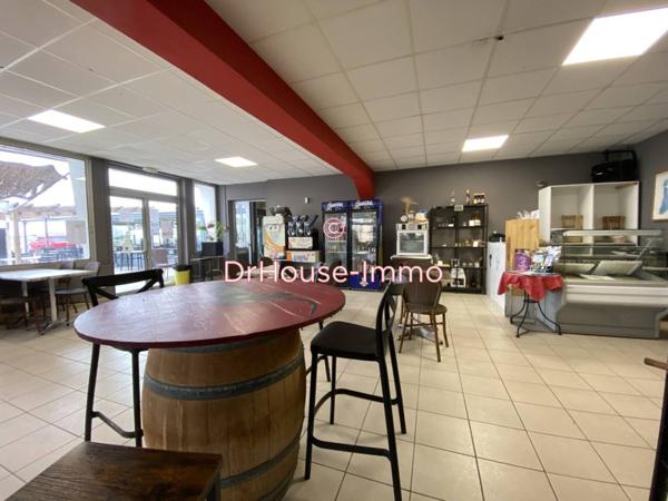 Commerce à vendre 24 pièces de 550 m²