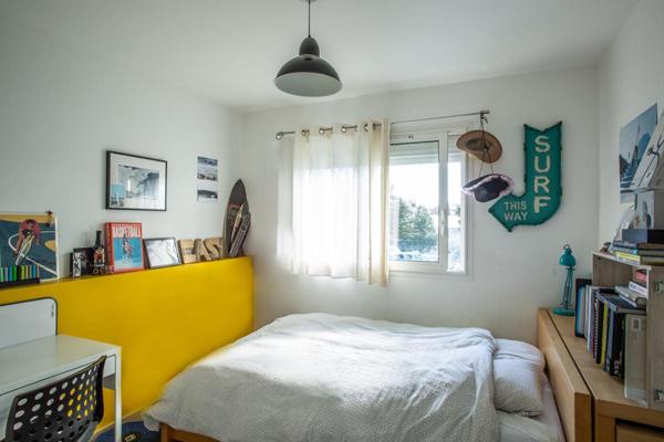 Maison  6 pièce(s) 146 m2