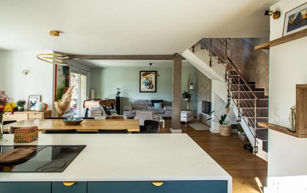 Maison  6 pièce(s) 146 m2