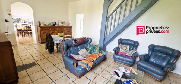 Maison de 79 m² 4 pièces - 2 chambres et un bureau  - dépendances - terrain de 3200 m²