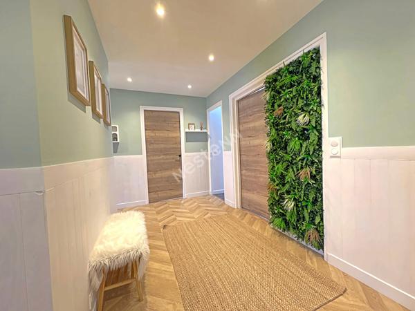 Proche gare REIMS : Maison 4 chambres -garage 3VL - jardinet