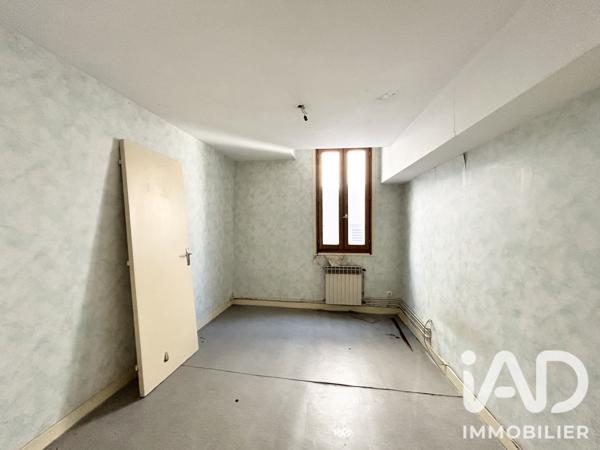 Immeuble à vendre 262 m² Tulle