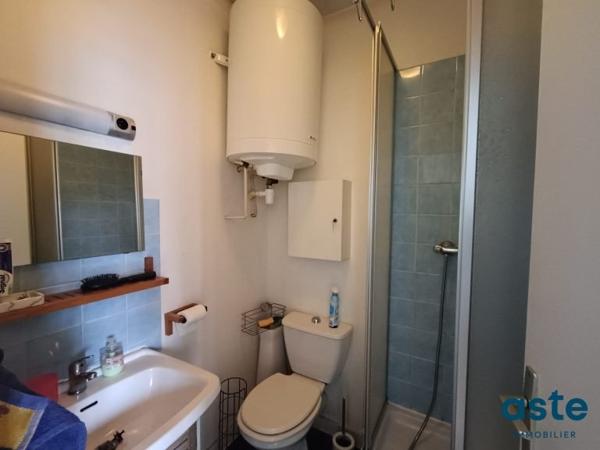 Studio dernier étage – Quartier Saint-Michel – Idéal Investisseur / Vendu Loué