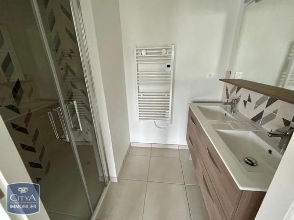 Appartement à louer 3 pièces 72.29m²