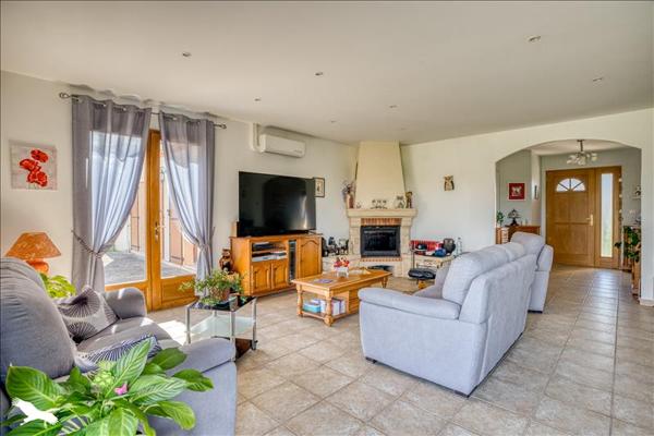 Maison à vendre |  Lafitte-sur-Lot |  5 pièces | 158 m²