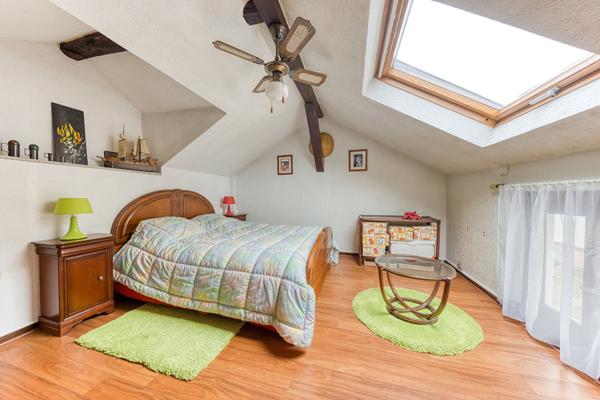 Appartement Noisiel 8 pièce(s) 143 m2