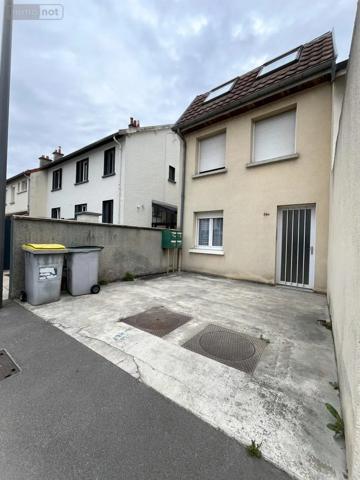 Achat - Immeuble Reims 51100 100 m 2 136 m 2