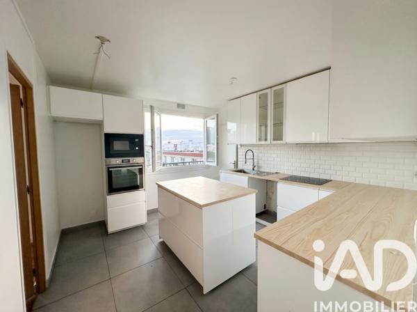 Appartement à vendre 4 pièces 93 m² Courbevoie