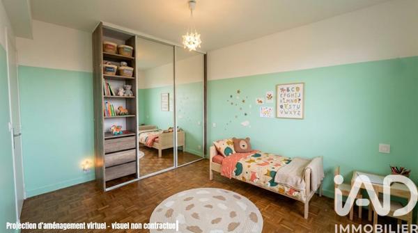 Appartement à vendre 4 pièces 93 m² Courbevoie