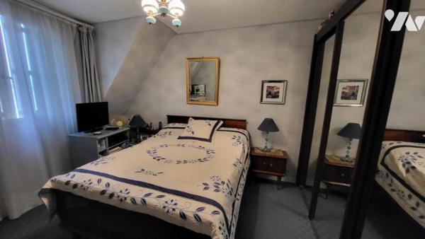 Immeuble à usage de commerce et habitation.