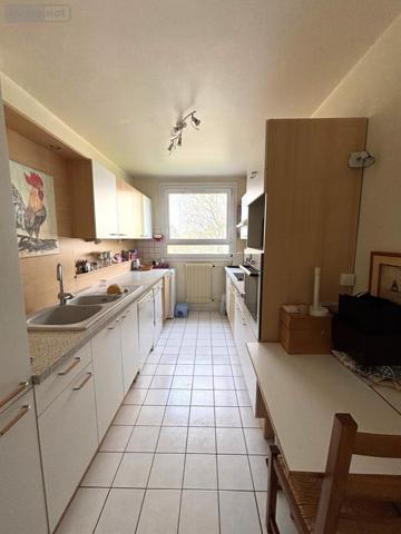 Appartement à vendre à Mont-Saint-Aignan en Seine-Maritime (76130), ref : 76009-474