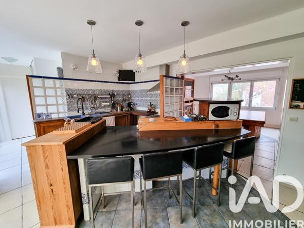 Maison à vendre 10 pièces 189,82 m² Templeuve-en-Pévèle