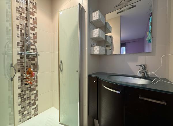Maison contemporaine ? Vie de plain-pied ? 4 chambres