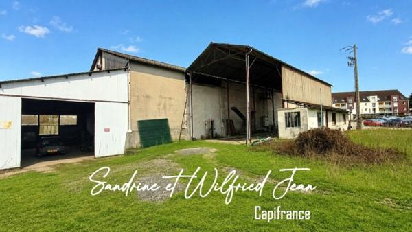 FLEURY SUR ANDELLE (27) - ENTREPÔT DE 670 m² SUR PLUS DE 2 400 m² DE TERRAIN