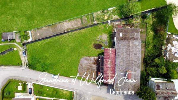 FLEURY SUR ANDELLE (27) - ENTREPÔT DE 670 m² SUR PLUS DE 2 400 m² DE TERRAIN