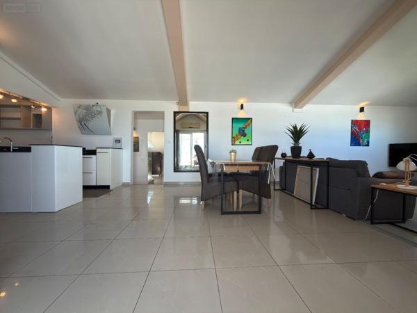 Appartement à vendre à Sainte-Clotilde à la Réunion (97490), ref : 97405/243 La Bretagne
