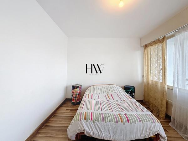 Appartement 2 pièces lumineux avec grand balcon – Fort potentiel – Annemasse, secteur Place de l’Étoile