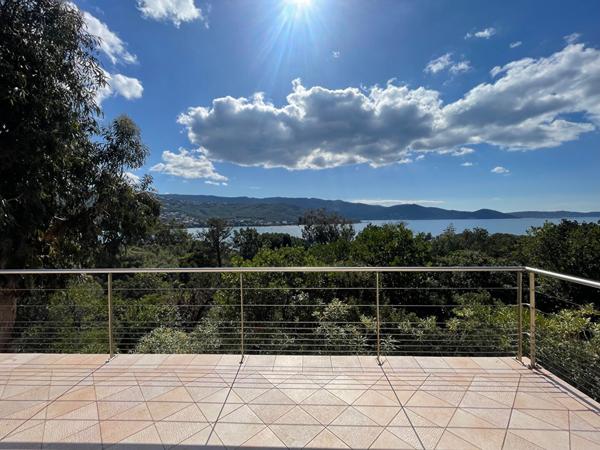 Vente Maison de 160 M2 en Corse avec Vue Imprenable - Parfaite pour un Projet de Vie