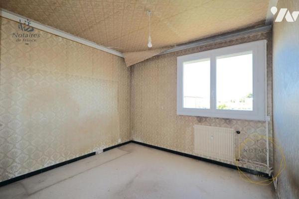 Appartement T4 avec garage et cave à Près d'Arènes