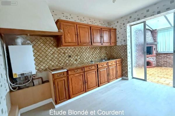 Maison à louer à Hazebrouck dans le Nord (59190), ref : 12993/1110   
Barrière rouge