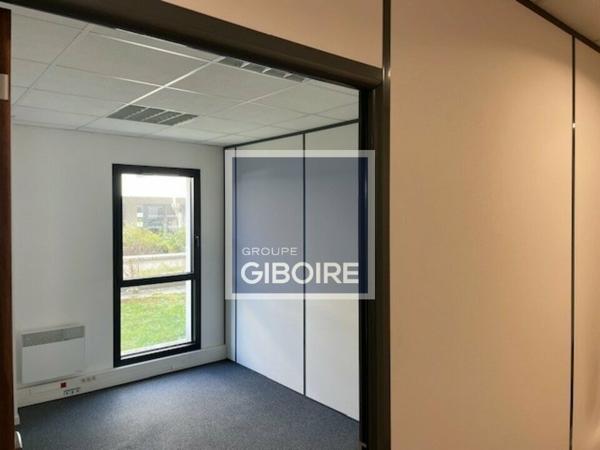 Bureaux - A VENDRE - SAINT GREGOIRE (réf : 35.2776)