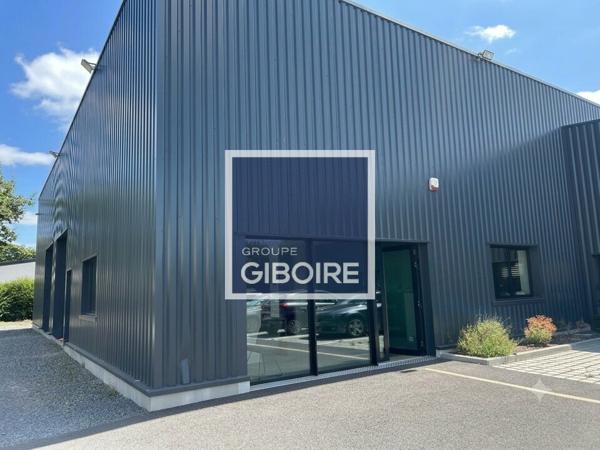 Local d'activites 330 m² à louer PACE (réf : 35.7300)