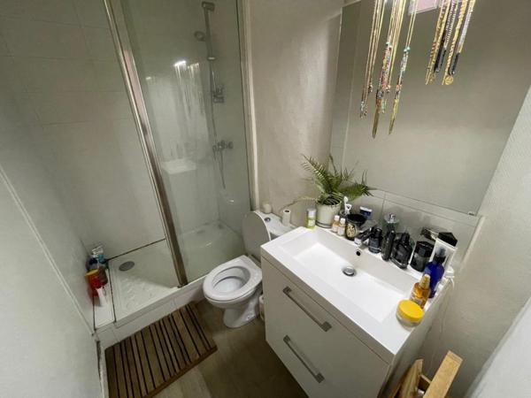 Appartement T2 à louer - 35 m² (réf : 558026)