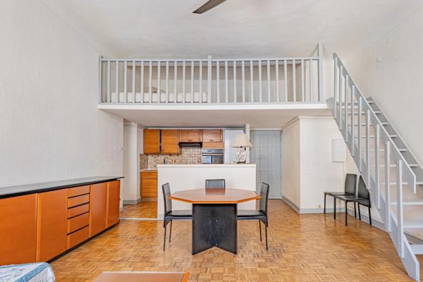 Nice Port – 3 pièces + mezzanines – Dernier étage avec ascenseur