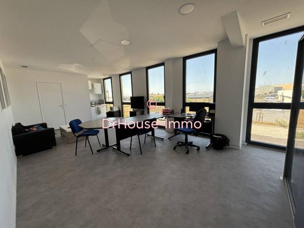 Commerce à vendre 2 pièces de 155 m²