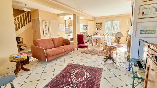 Maison 5 pièces – 110 m² environ à Cesson-Sévigné (ref : 12351)