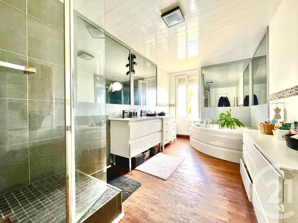 Maison à vendre  6 pièces - 200 m2 ST LOUBES - 33