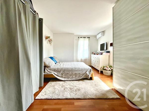 Maison à vendre  6 pièces - 200 m2 ST LOUBES - 33