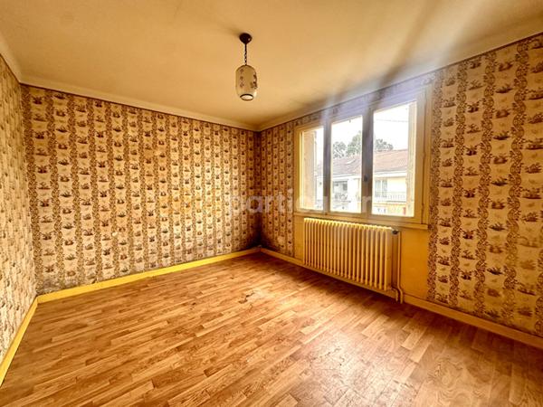 Vente Maison130 m² - 6 Pièces - LA ROCHE SUR YON (85000)