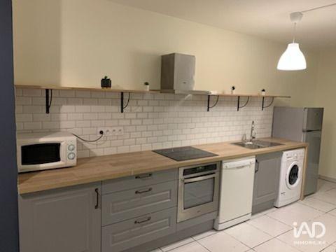 Location appartement 1 pièce 9 m² Cergy