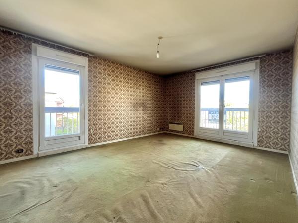 SABLON : Appartement 3 pièces de 64m2 avec stationnement privatif