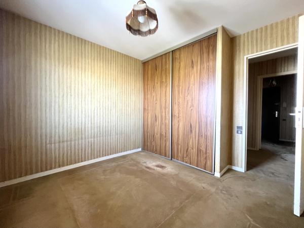 SABLON : Appartement 3 pièces de 64m2 avec stationnement privatif