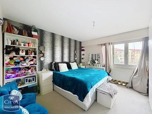 Appartement à vendre 4 pièces 77.47m²