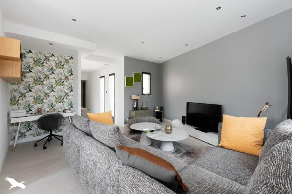 Maison à vendre 690 000 € Saint-Aunès 5 p 150 m² DPE A